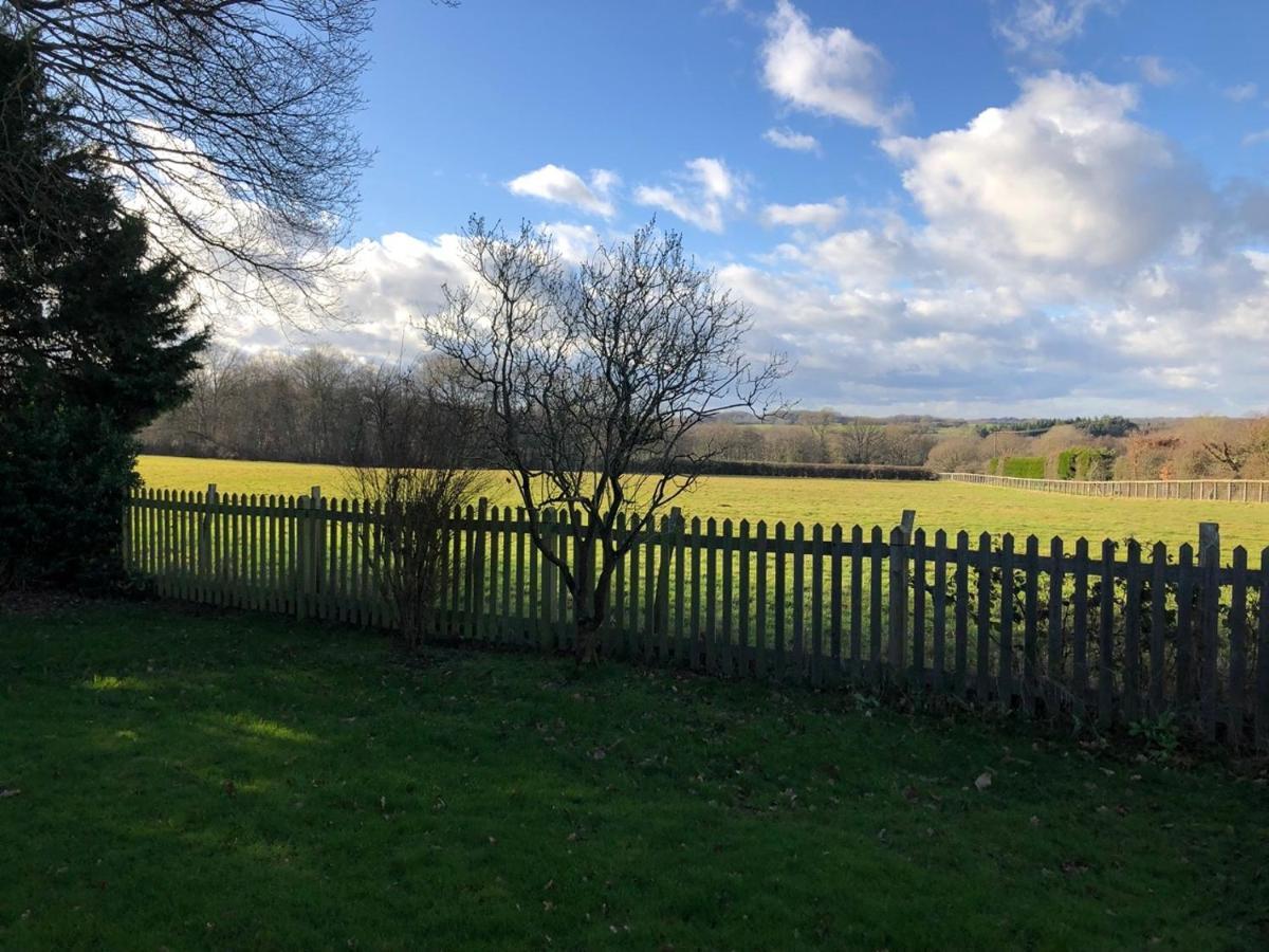 Self Contained Garden Studio With Stunning Views Sissinghurst Exterior photo